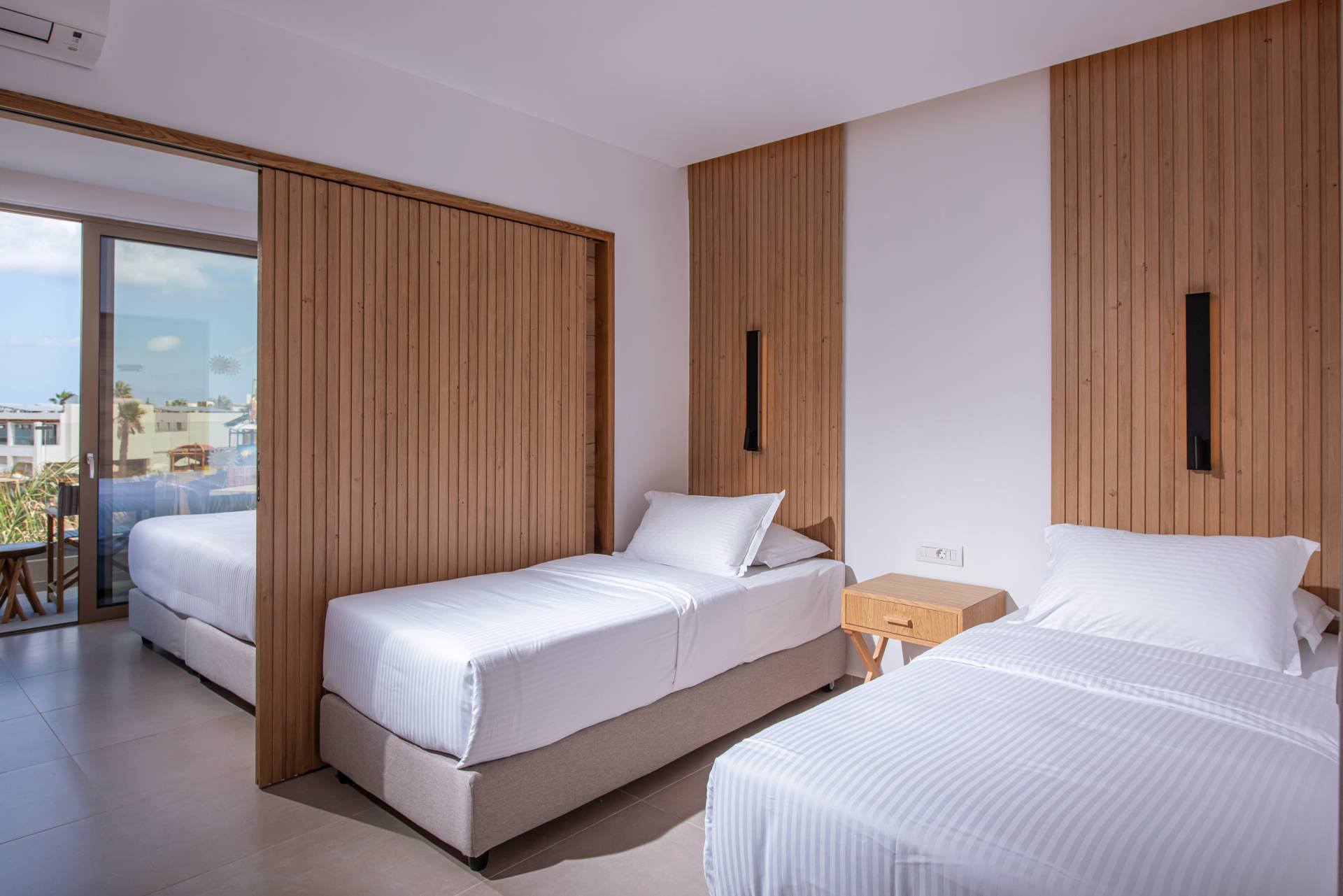 Gouves Park Premium Family Suite 03